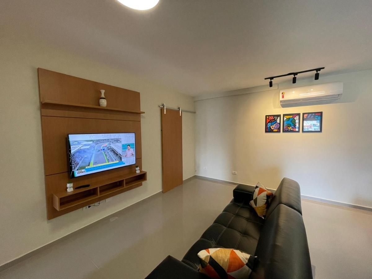 Ferienwohnung Apartamento Com Piscina No Centro Ubatuba Exterior foto