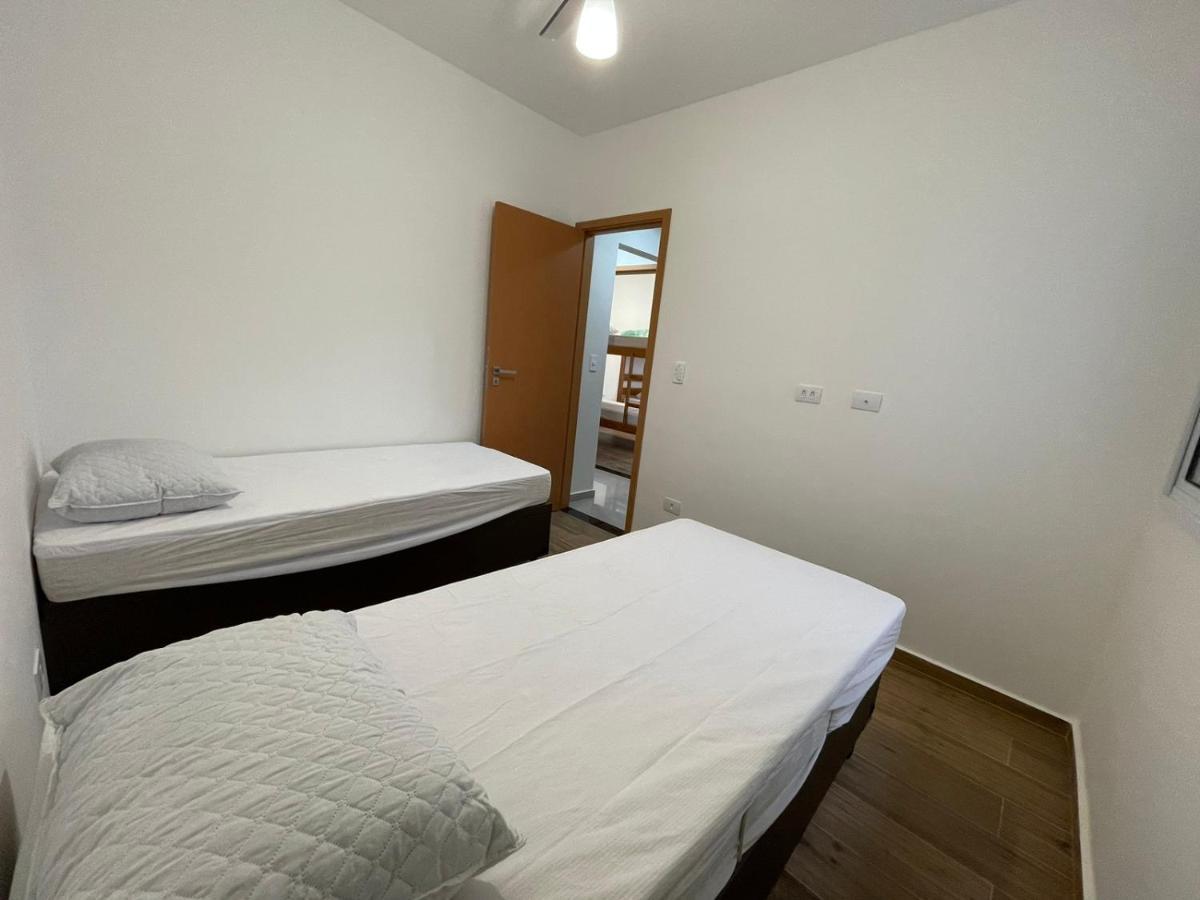 Ferienwohnung Apartamento Com Piscina No Centro Ubatuba Exterior foto