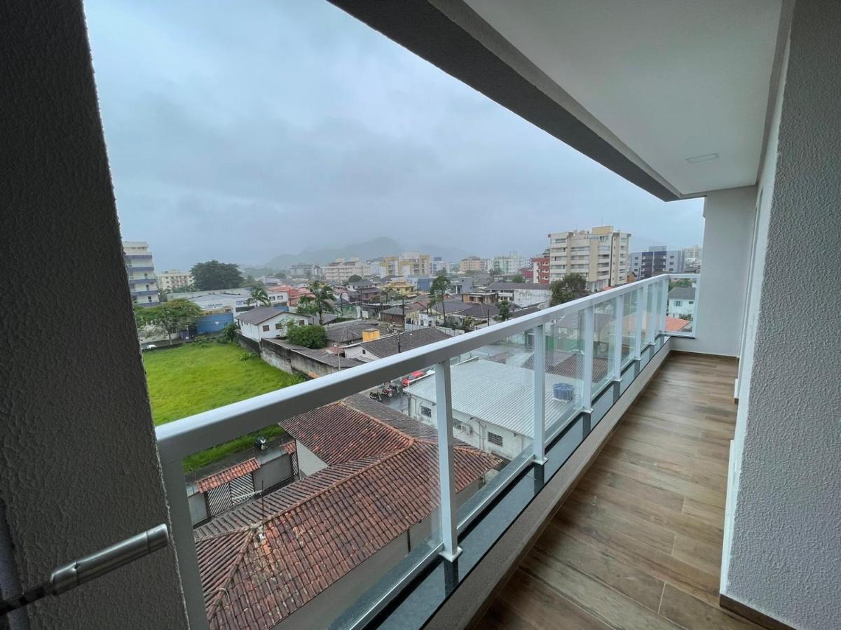 Ferienwohnung Apartamento Com Piscina No Centro Ubatuba Exterior foto