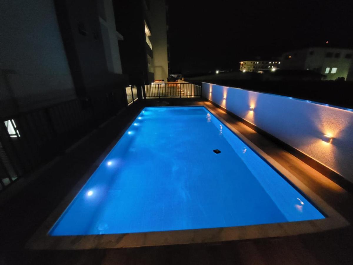 Ferienwohnung Apartamento Com Piscina No Centro Ubatuba Exterior foto